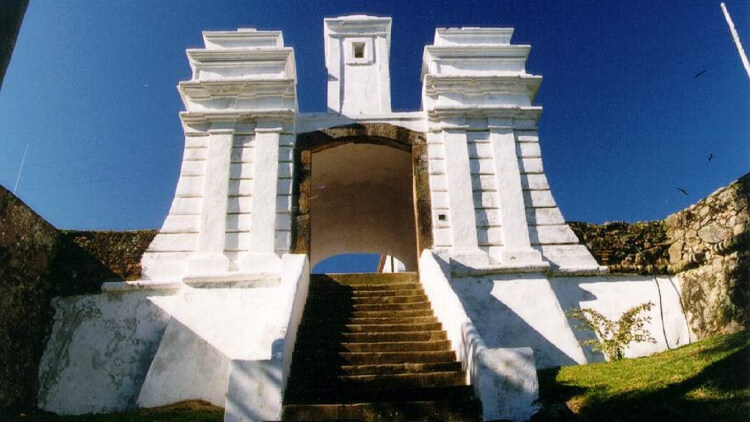 Passeio SUP Travessia Ilha de Anhatomirim SUP Travessia Ilha de Anhatomirim Floripa Stand Up Paddle (3)